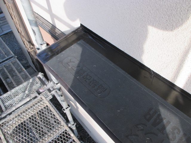 播磨町にて下地に敷いた防水シート